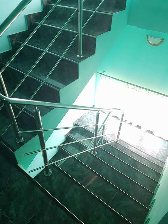 Hotel Onalisa à Arad Extérieur photo
