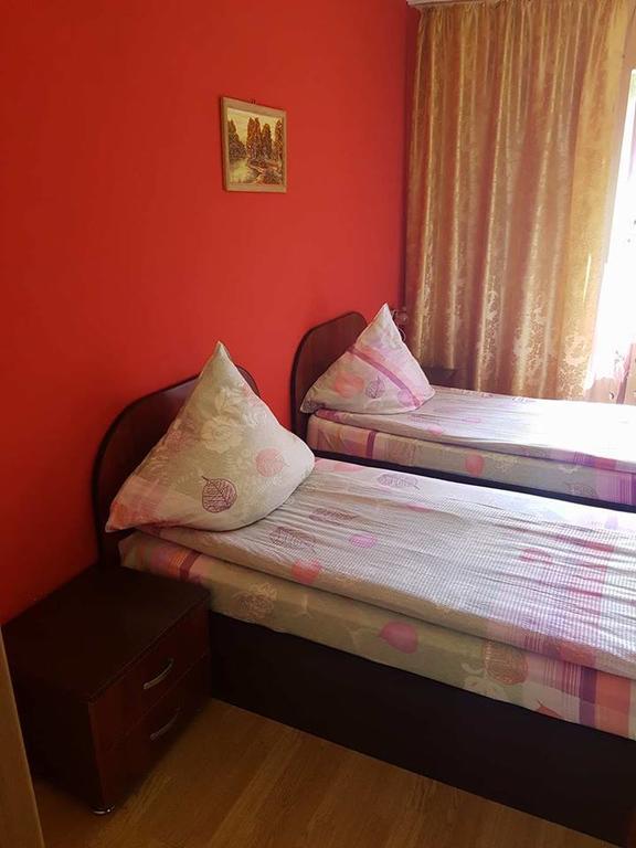 Hotel Onalisa à Arad Extérieur photo