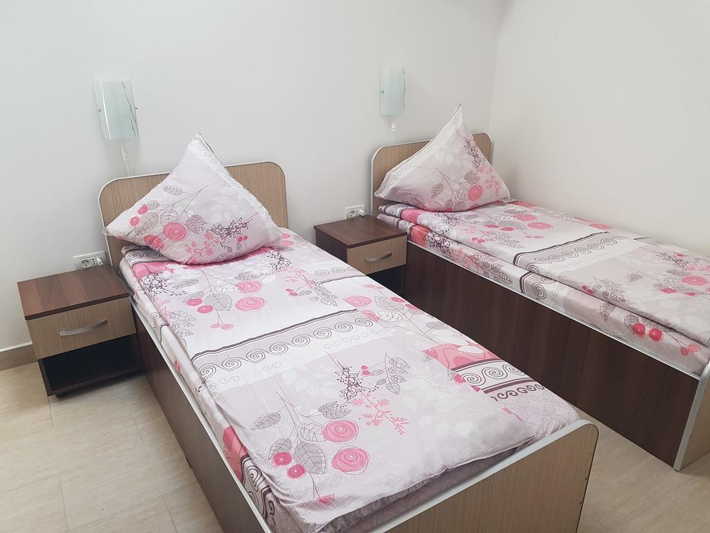 Hotel Onalisa à Arad Extérieur photo